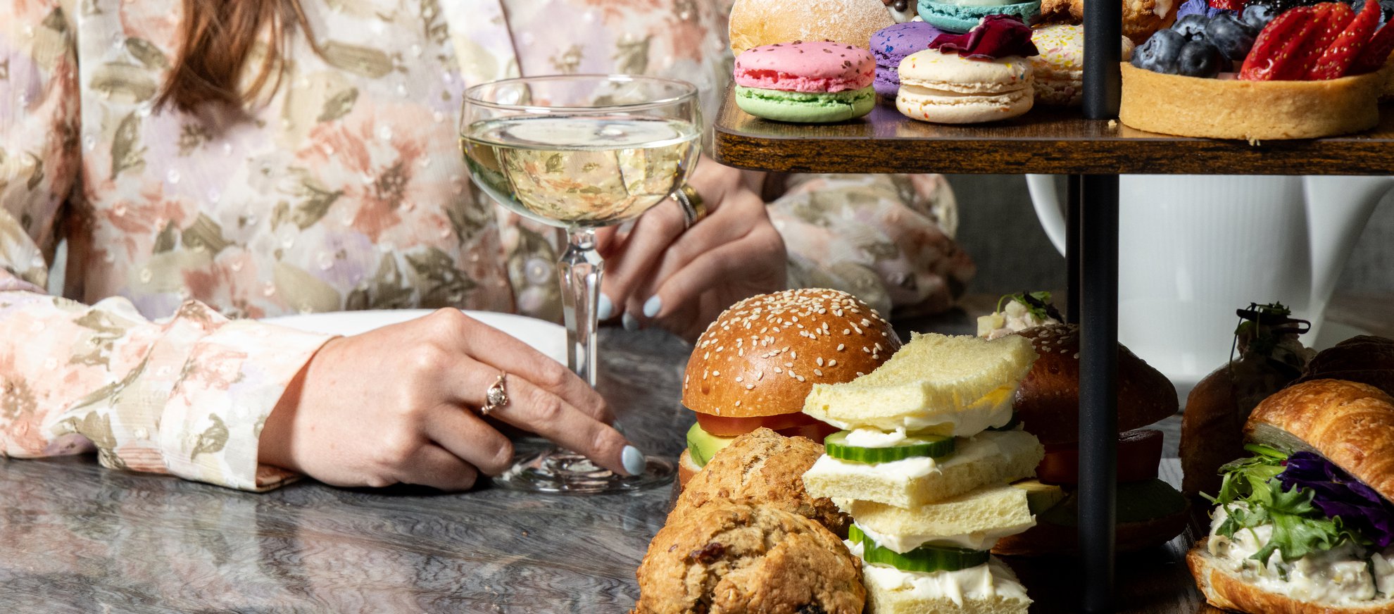 2025-04-25_Fora_Amenity_Lifestyle_AfternoonTea_1218